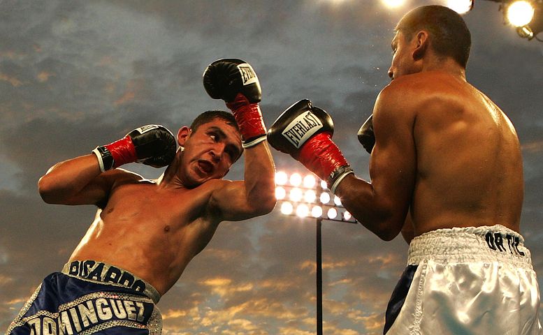 Из-за отравления бразильский боксер снялся с турнира в Дагестане